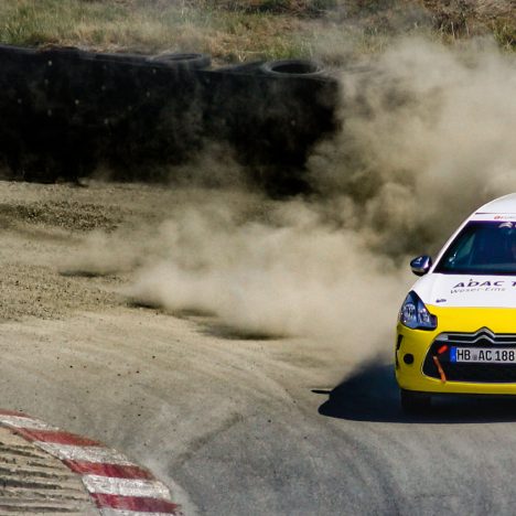 RALLYESPRINT IM FISCHEREIHAFEN